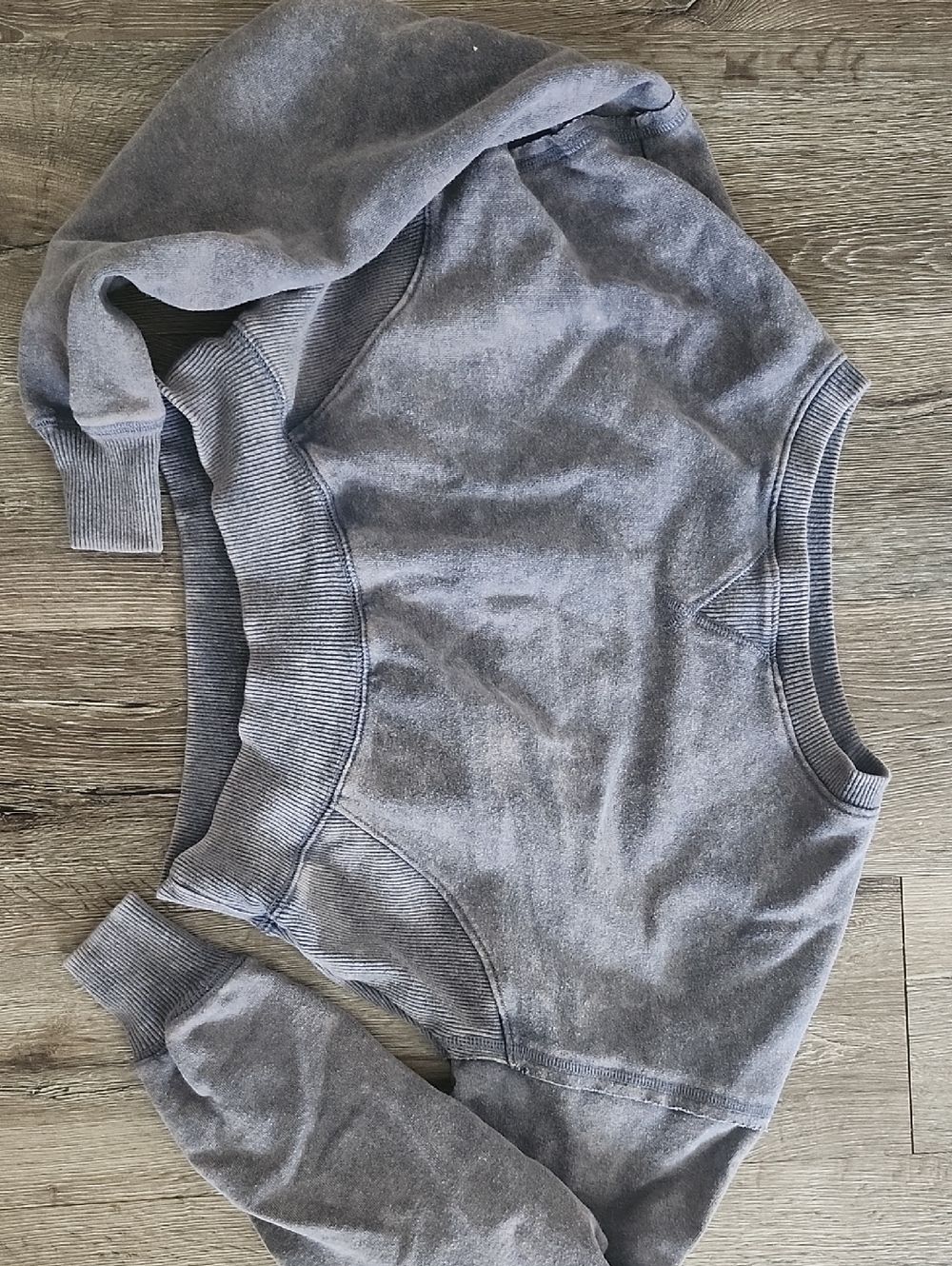 Aeropostale Faded Charcoal Crewneck Sweatshirt